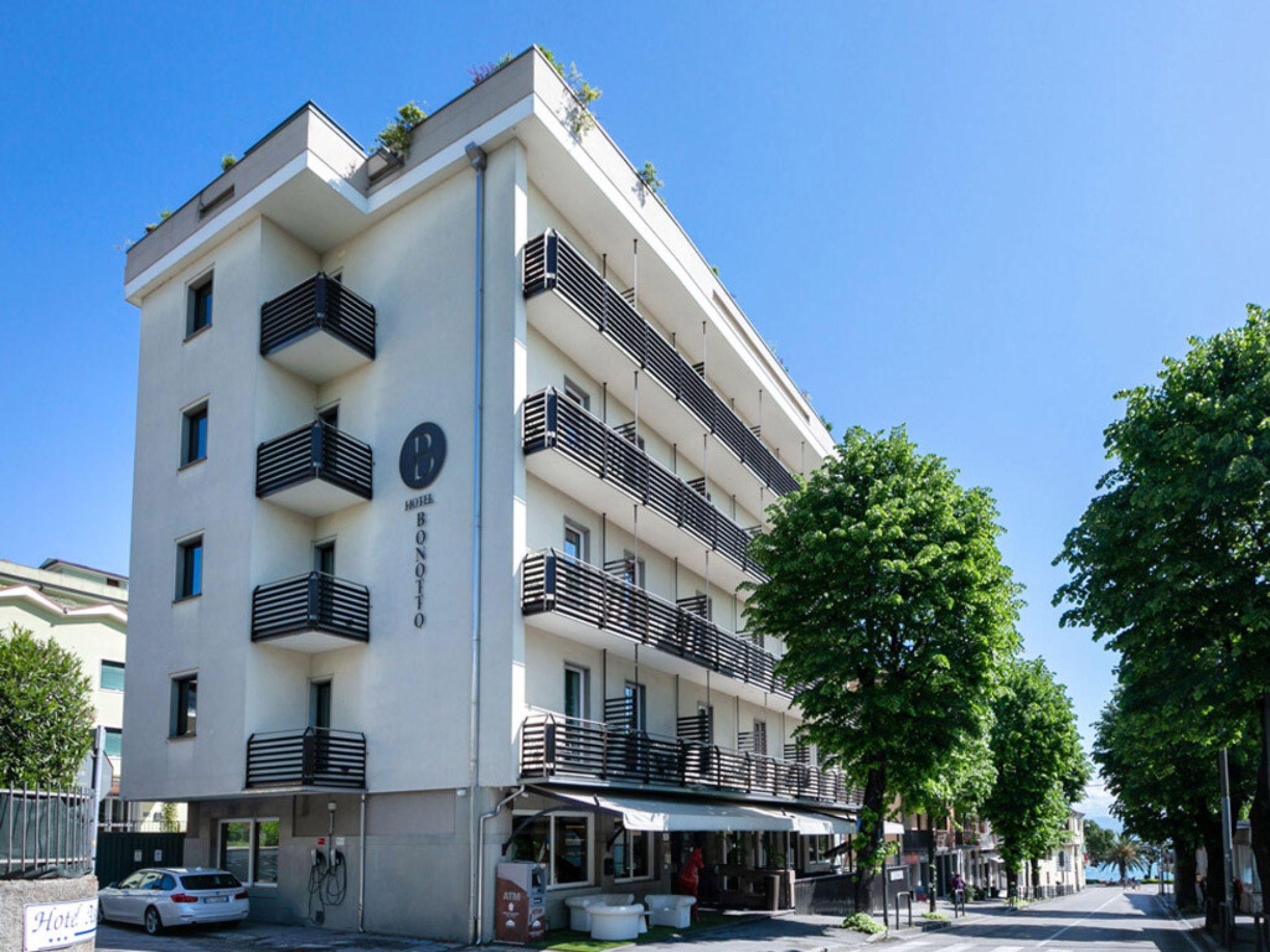 Hotel Bonotto Desenzano del Garda Esterno foto