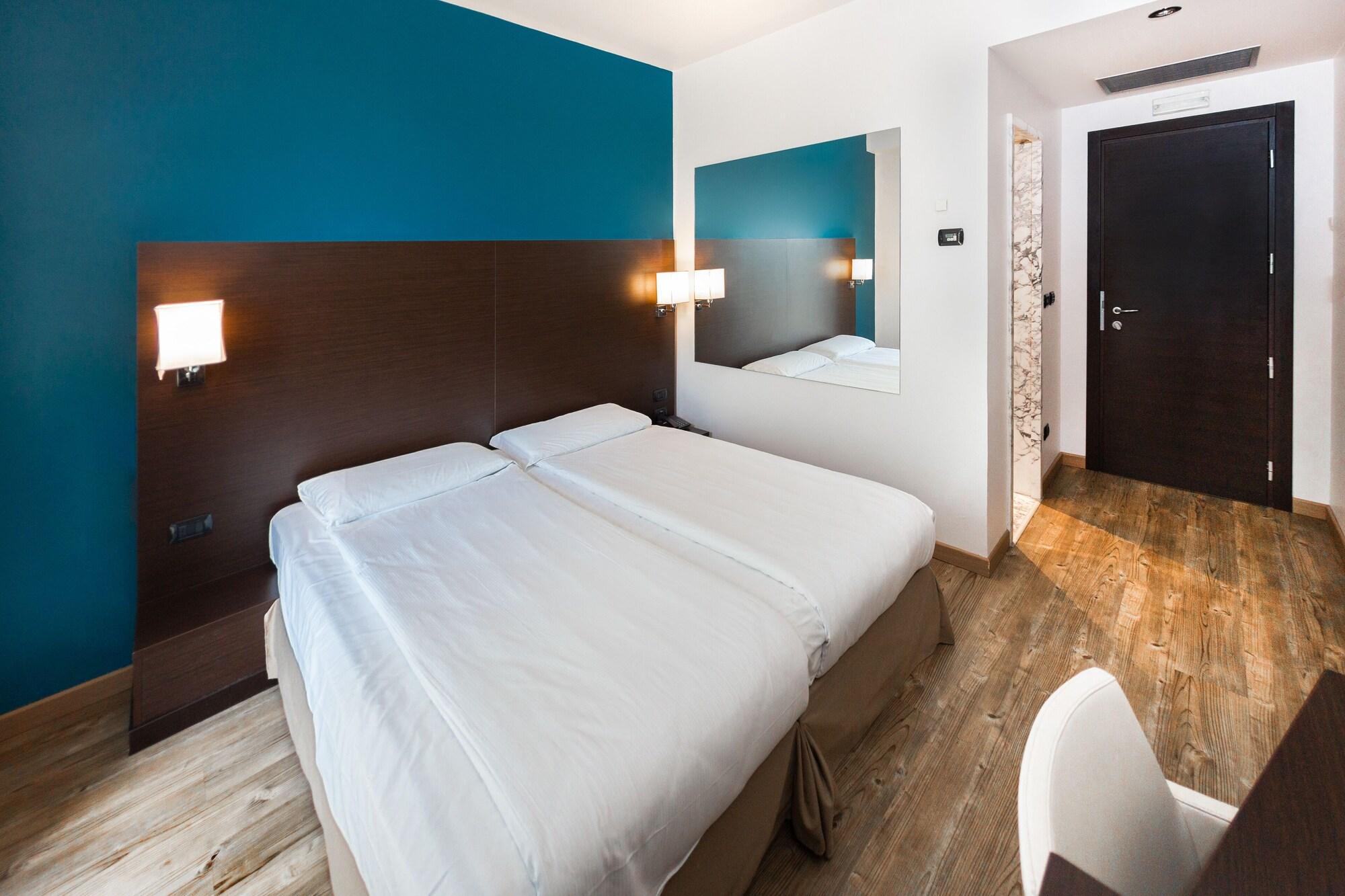 Hotel Bonotto Desenzano del Garda Esterno foto