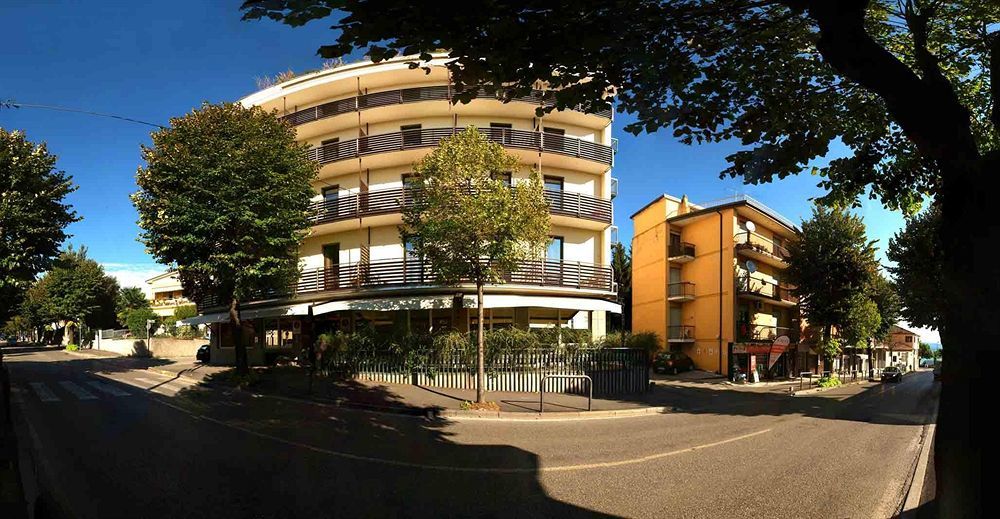 Hotel Bonotto Desenzano del Garda Esterno foto