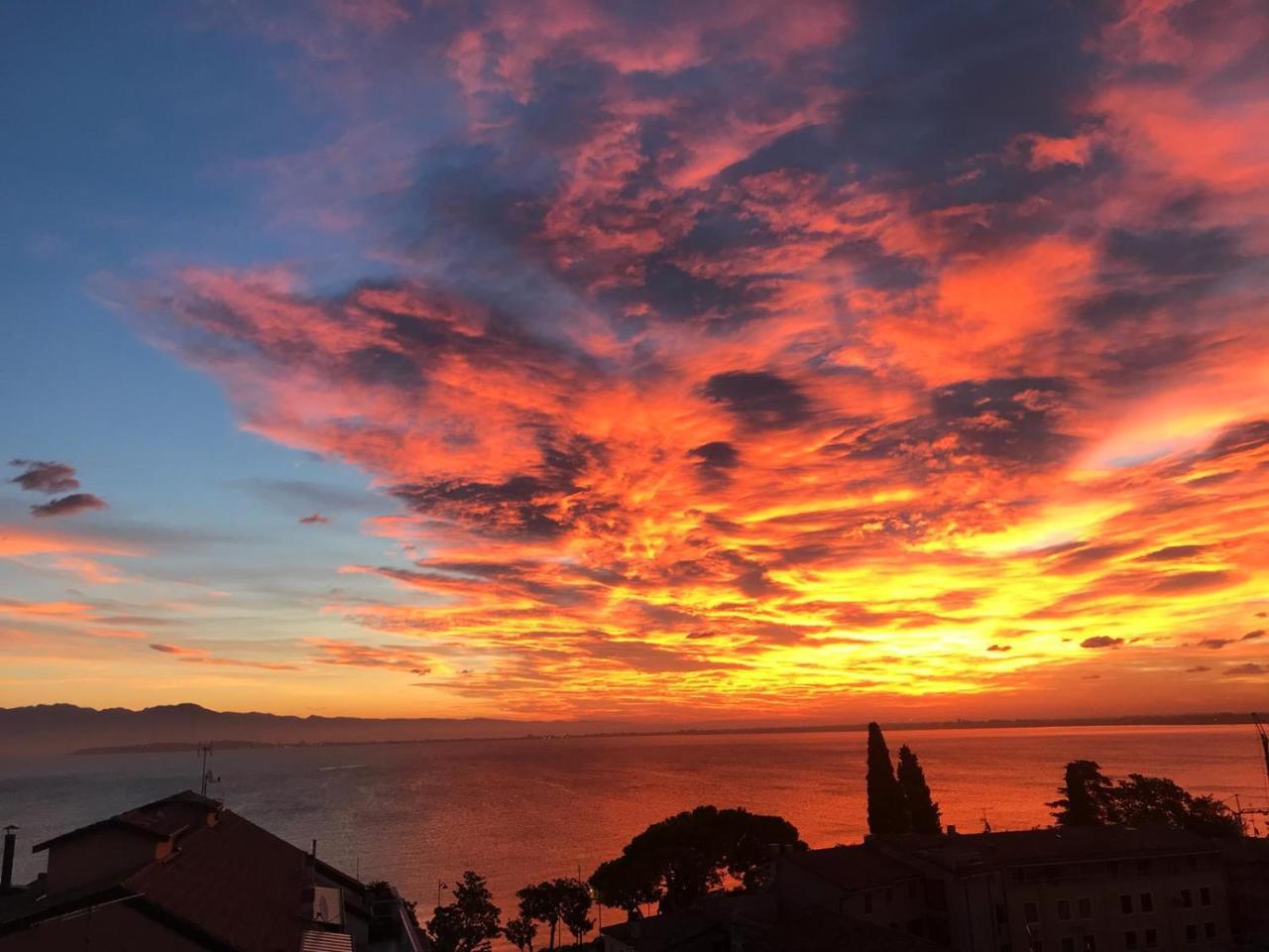 Hotel Bonotto Desenzano del Garda Esterno foto